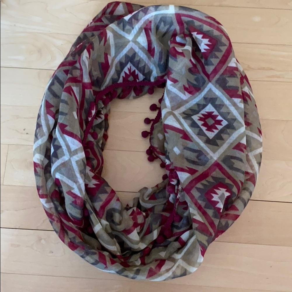Infinity Scarf - Picture 5 of 5